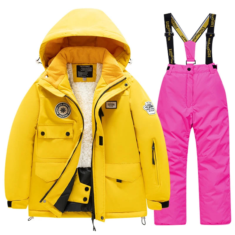 Winter children's skiing suit for boys and girls, windproof and waterproof thick coat for warmth and snow playing equipment