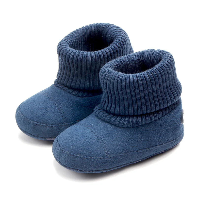 2024 Winter Baby Boots, Infant Girls Boys Warm Fashion Solid Shoes with Fuzzy Balls First Walkers Kid Shoes 0-18M High Quality