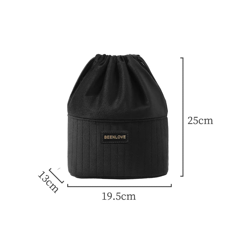 Waterproof Makeup Bag Fashion Velvet Cosmetic Bag Professional Makeup Bag Portable Travel Toiletry Storage Organizer Bag