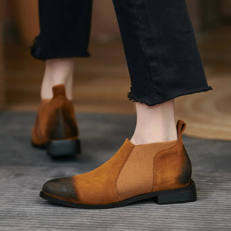 2025 New Ankle Boots Autumn/Winter Women Boots Pointed Toe Fashion Women Shoes Cow Suede Chelsea Boots Genuine Leather Shoes