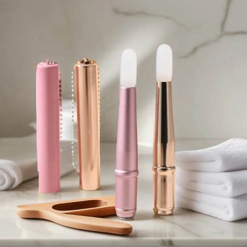 Mini Silicone Lip Brush Concealer Brush With Cover Chain Lip Mask Applicator Lip Gloss Brush Lipstick Brush Makeup Beauty Tool