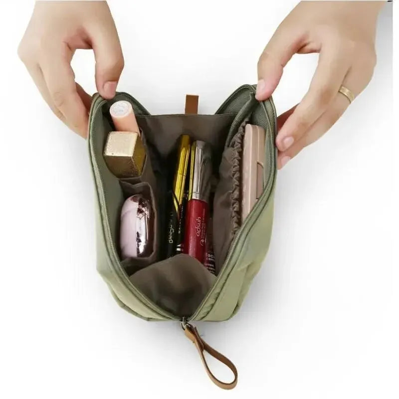 Travel Makeup Bag Cosmetic Bag Women Makeup Pouch Toiletry Bag Fashion Necessaries Make up Organizer Case Cosmetic Bags