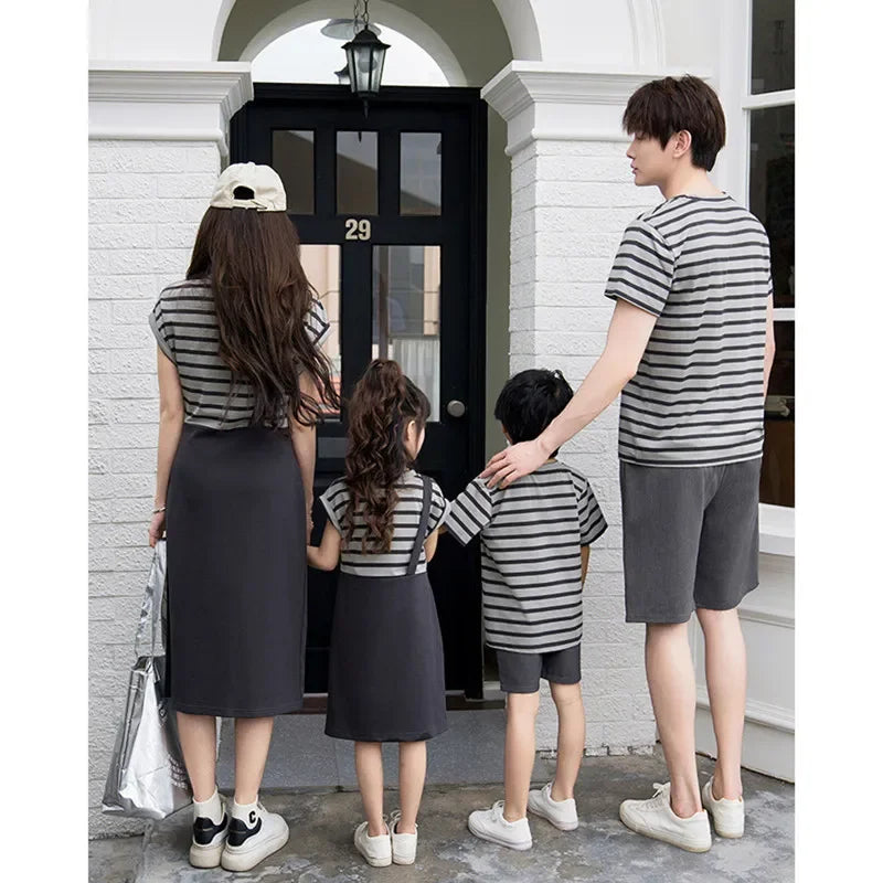 Fashion Family Matching Summer Clothes Korean Mother and Daughter Equal Dress Women Dresses Father Son T Shirts Skorts Outfits