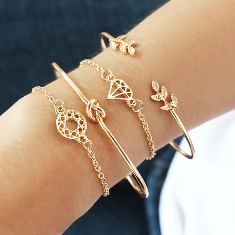 1Sets Luxury Women Watch Set Geometric Bohemian Gold Tassel Bracelets for Women Metal Quartz Wristwatches Bracelet Jewelry Gifts