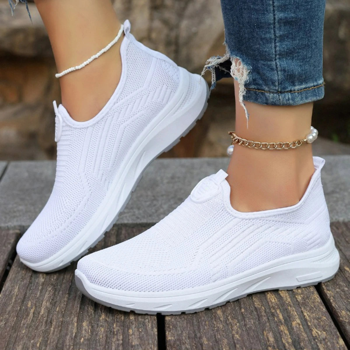 Women Shoes Mesh Casual Shoes Lightweight Slip on Tennis Shoes Fashion Soft Sole Loafers Flats Outdoor Plus Size Women Sneakers