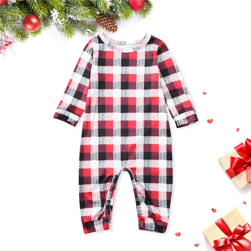 2024 Christmas Pajamas Sets Baby Mom Kids Father Family Look Clothing Suits Xmas Long Sleeve Sleepwear Matching Outfits