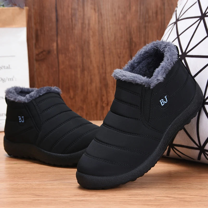 Fashion Winter Men Boots Non Slip Snow Boots with Fur Lightweight Keep Warm Mens Ankle Boots Flats Male Cotton Shoes Botas