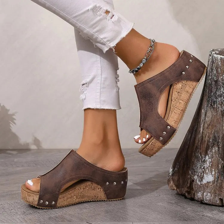 Women's Fashion Wedge Sandals Cork Platform Mules Open Toe Studded Slide Sandals Casual Summer High Heel Slides for Women Ladies