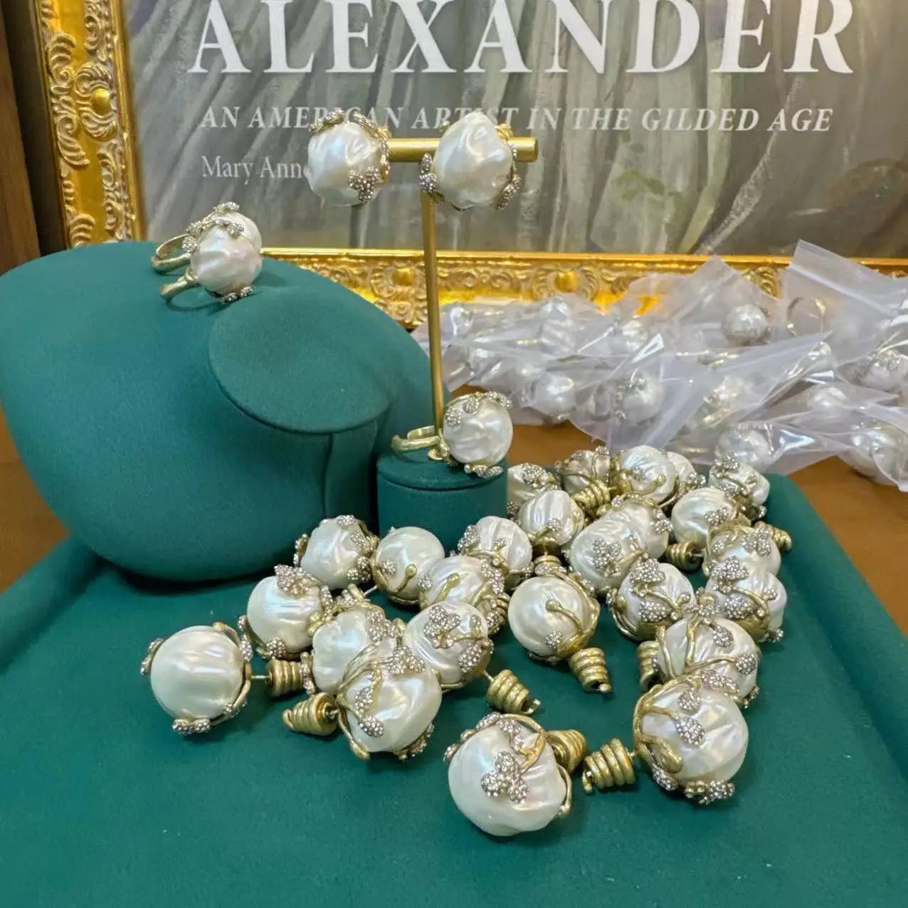 Baroque Style Freshwater Pearls Necklace Jewelry Sets For Women Gold Color Wedding Ring Set Bridal Nightwear Pendant 2025 Trend