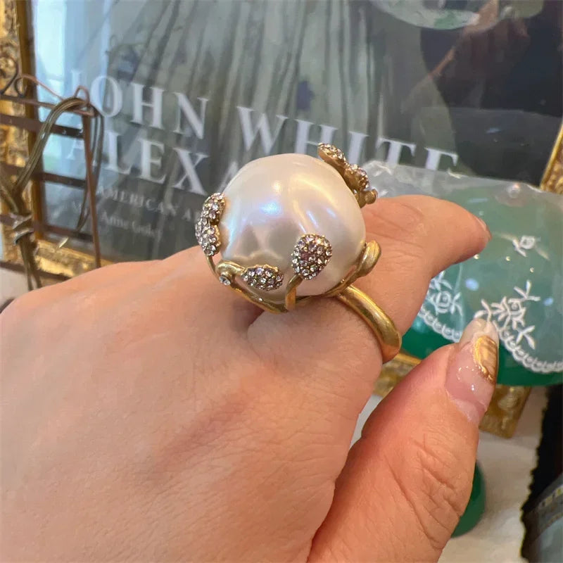 Baroque Style Freshwater Pearls Necklace Jewelry Sets For Women Gold Color Wedding Ring Set Bridal Nightwear Pendant 2025 Trend
