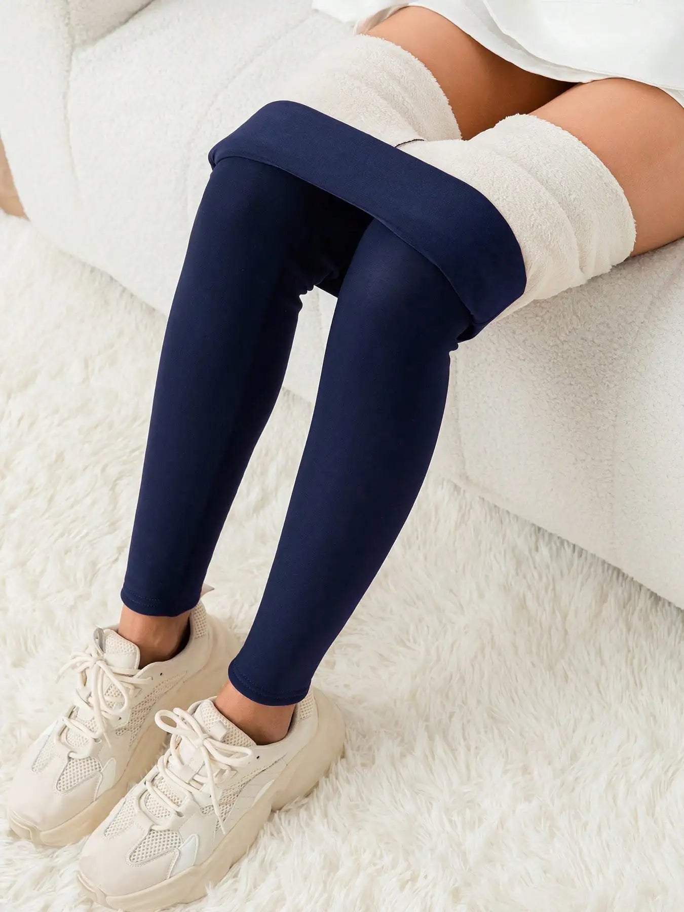Women Fleece Lined Leggings Thermal Thick Winter Tummy Control Soft Pants High Waisted Velvet Leggings Casual Wear